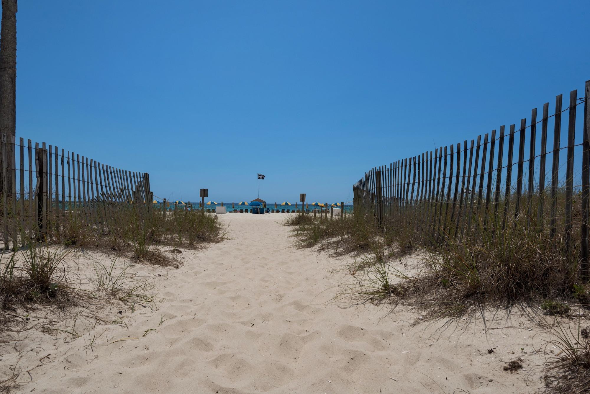 Beach Tower Beachfront Hotel, A By The Sea Resort Panama City Beach Eksteriør bilde